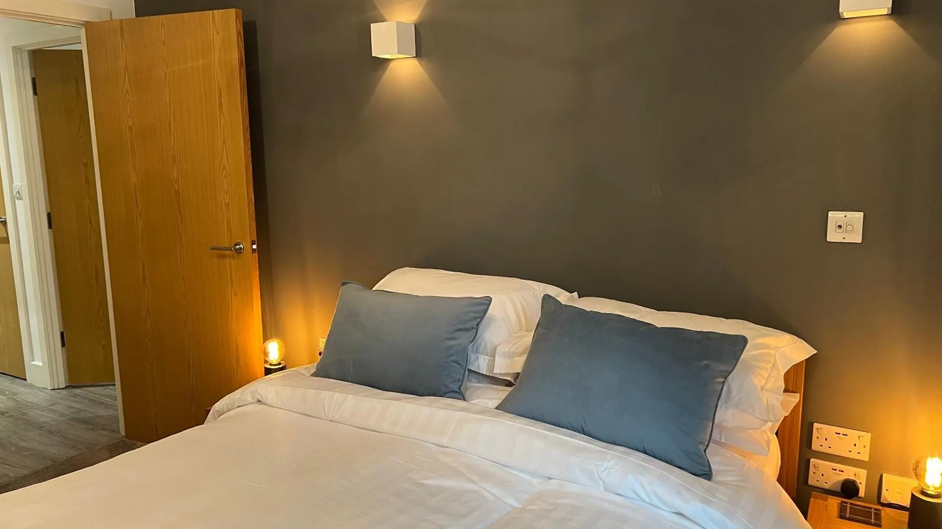 Homely Ground Floor Apartment In Southampton